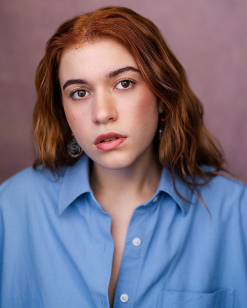 Leah Zhelyazkova headshot